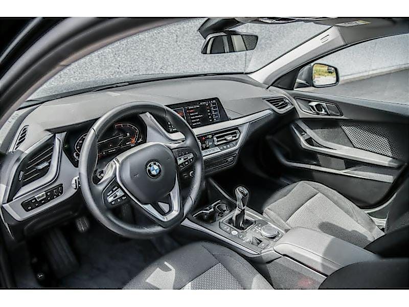 Véhicule de leasing intérieure BMW SERIE 1 3 